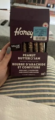 Peanut Butter & Jam Snack Bar
