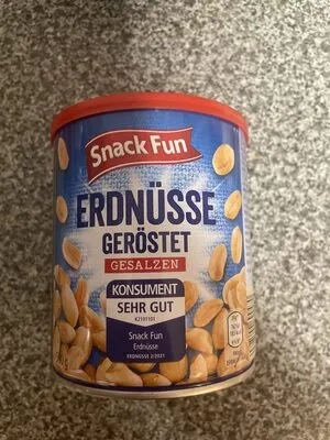 Erdnüsse geröstet gesalzen
